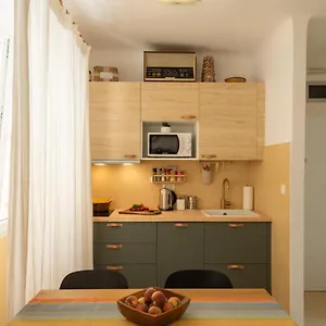 With Private Parking Free Appartamento Pola